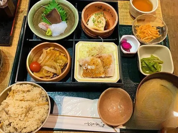 日本晚餐