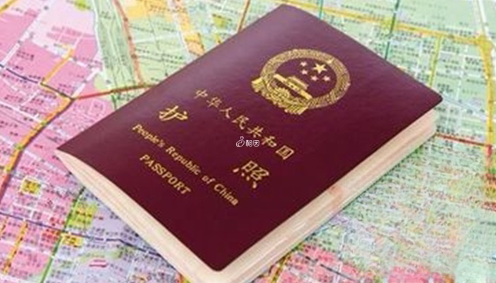 办理泰国医疗签证要提供护照
