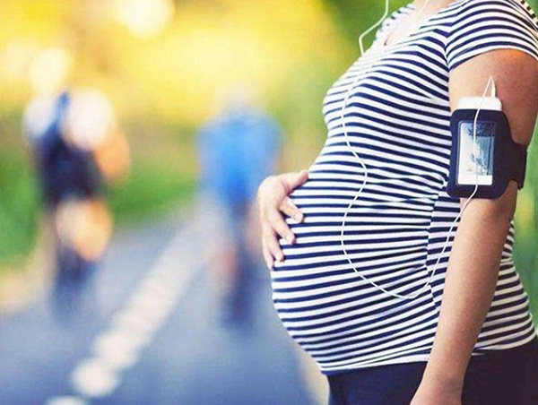 最好的胎教时间应该不晚于孕4个月